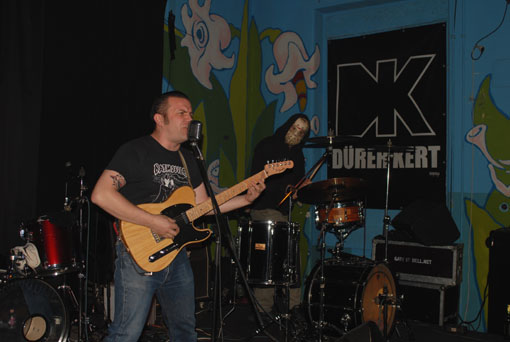 View larger image View larger image