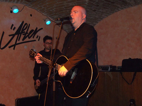 View larger image View larger image