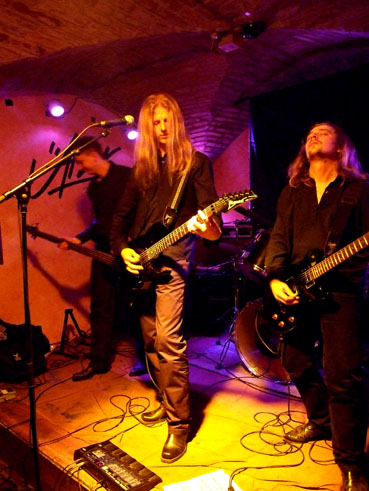 View larger image View larger image