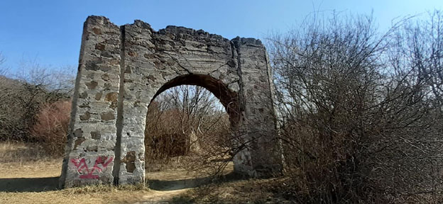 View larger image View larger image