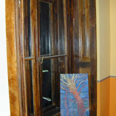 View larger image View larger image